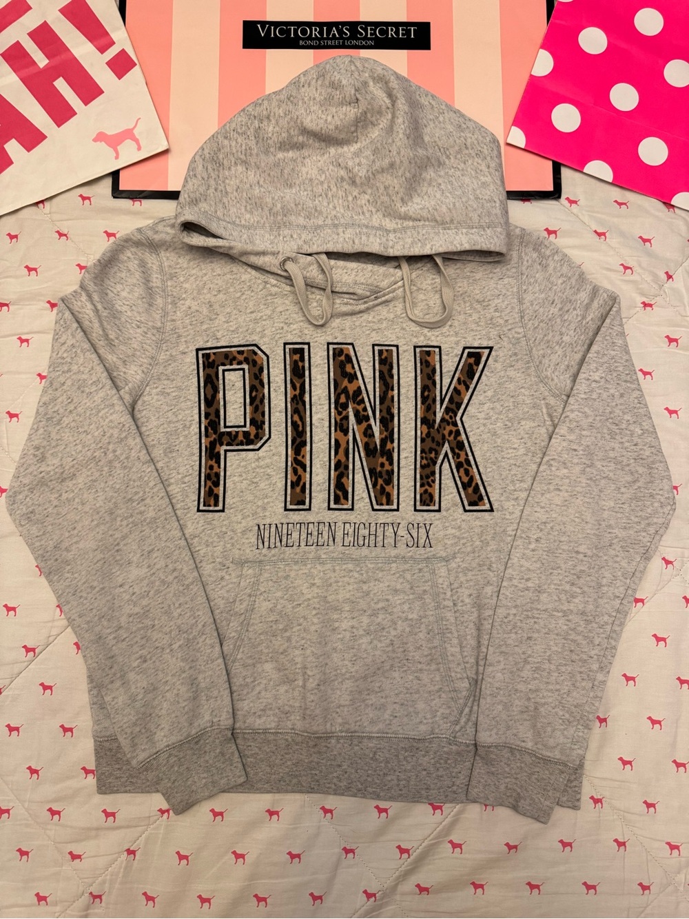 VS PINK VINTAGE Y2K GAME DAY HOODIE SWEATSHIRT GRAY LEOPARD CHEETAH 1986 LOGO M